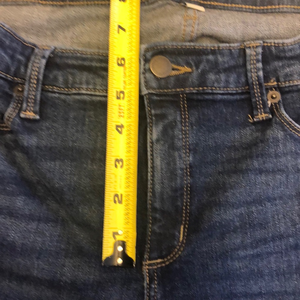 Universal Thread Mid Rise Curvy Skinny Jeans - Picture 10 of 10